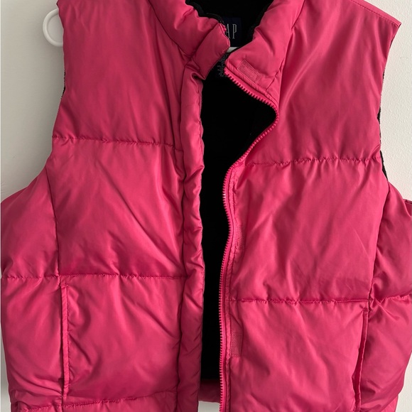 GAP Raspberry Quilted Puffer Vest - Picture 2 of 6